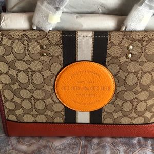 Coach Dempsey Carryall in Signature Jacquard